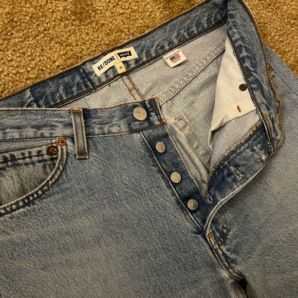 REDONE/LEVIS - Picture 5 of 12